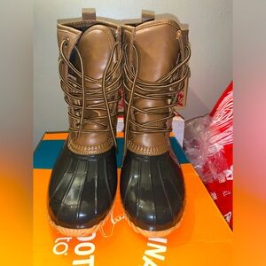 Sporto Duck Boots